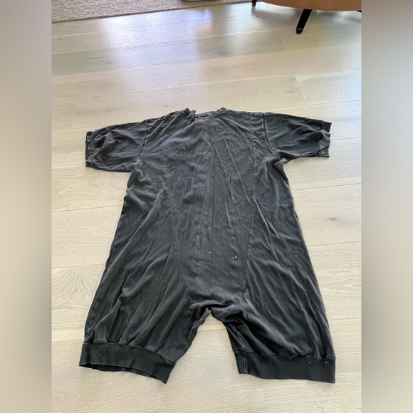 Vintage 1994 | Warner Brothers | Looney Tunes romper small / medium - Picture 8 of 10